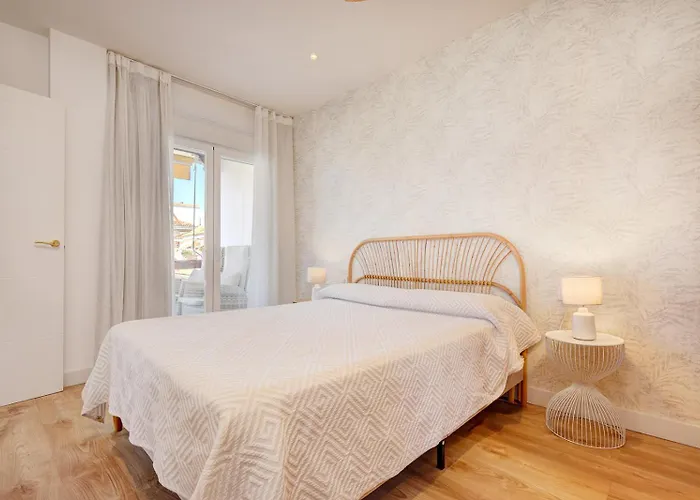 Golden Mile 2 Bedrooms